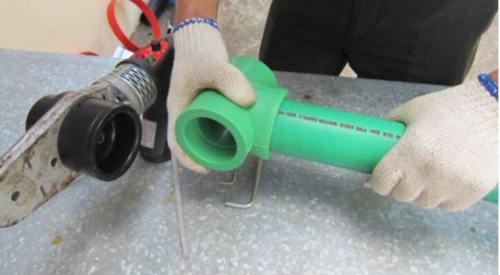 Thay mới ống nước rất tốn kém chi phí và phức tạp 