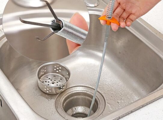 Thông tắc bồn rửa bát giúp bếp nhà bạn trở nên sạch sẽ và thông thoáng hơn